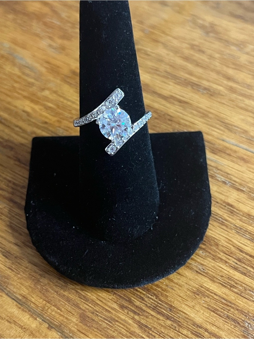 NWT Moissanite Bypass Statement Ring Rhodium-Plated Brass Size 8